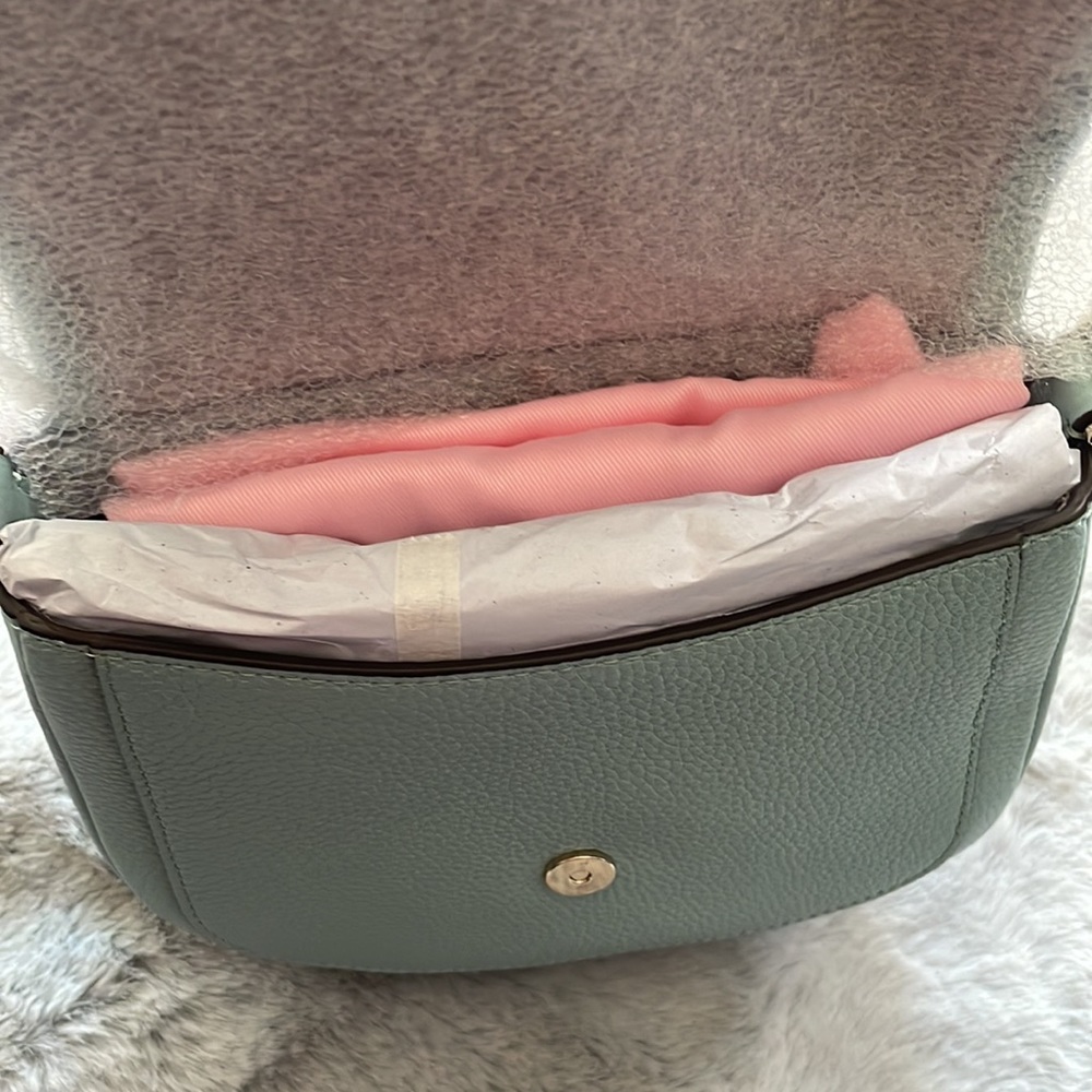 KATE SPADE - ๐ป Authentic Roulette Leather Saddle Bag - Picture 7 of 10